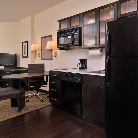 Candlewood Suites Terre Haute By Ihg Exteriör bild