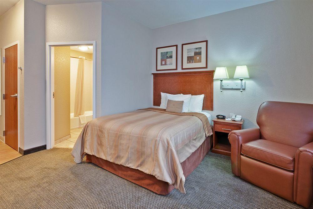 Candlewood Suites Terre Haute By Ihg Rum bild