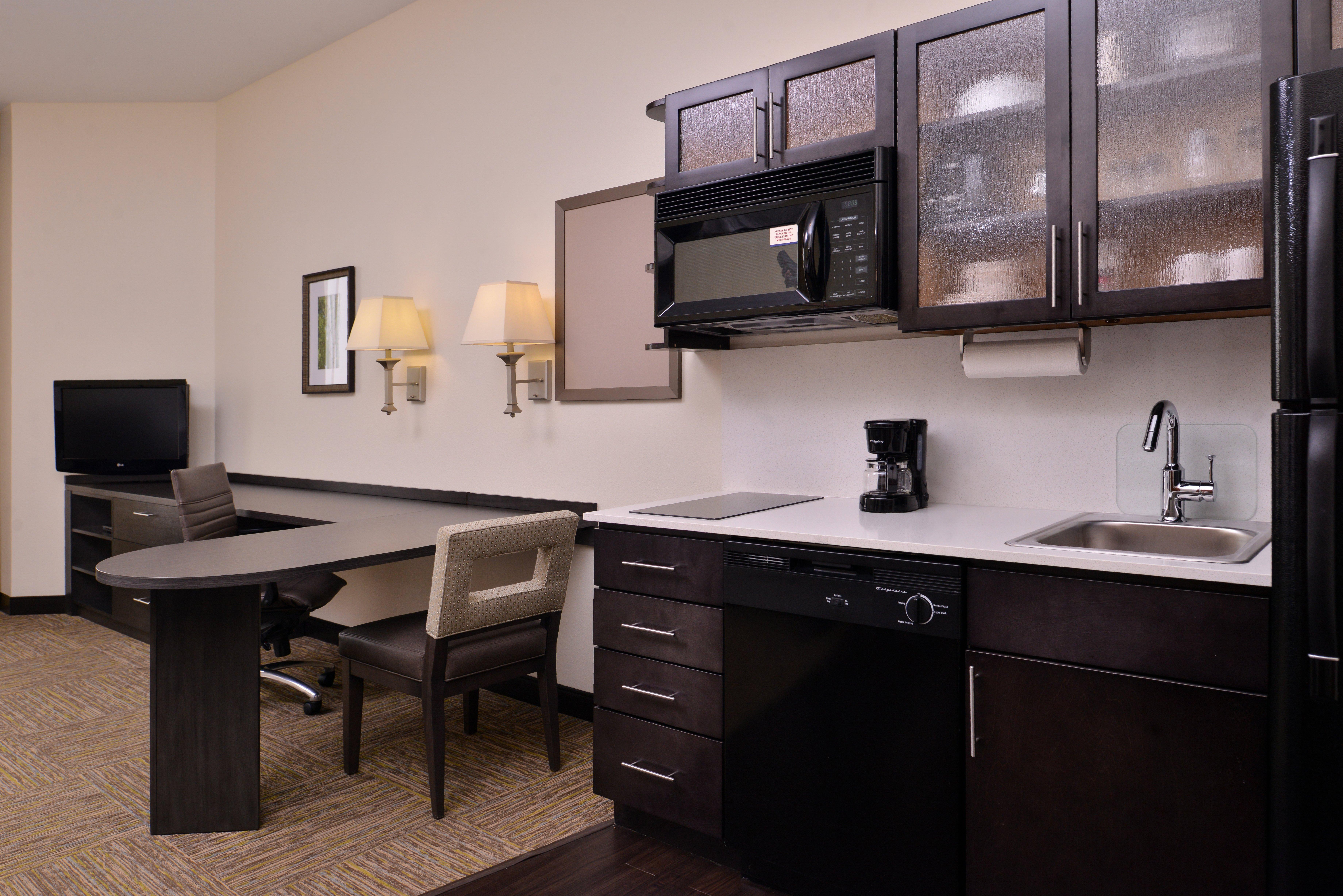 Candlewood Suites Terre Haute By Ihg Exteriör bild