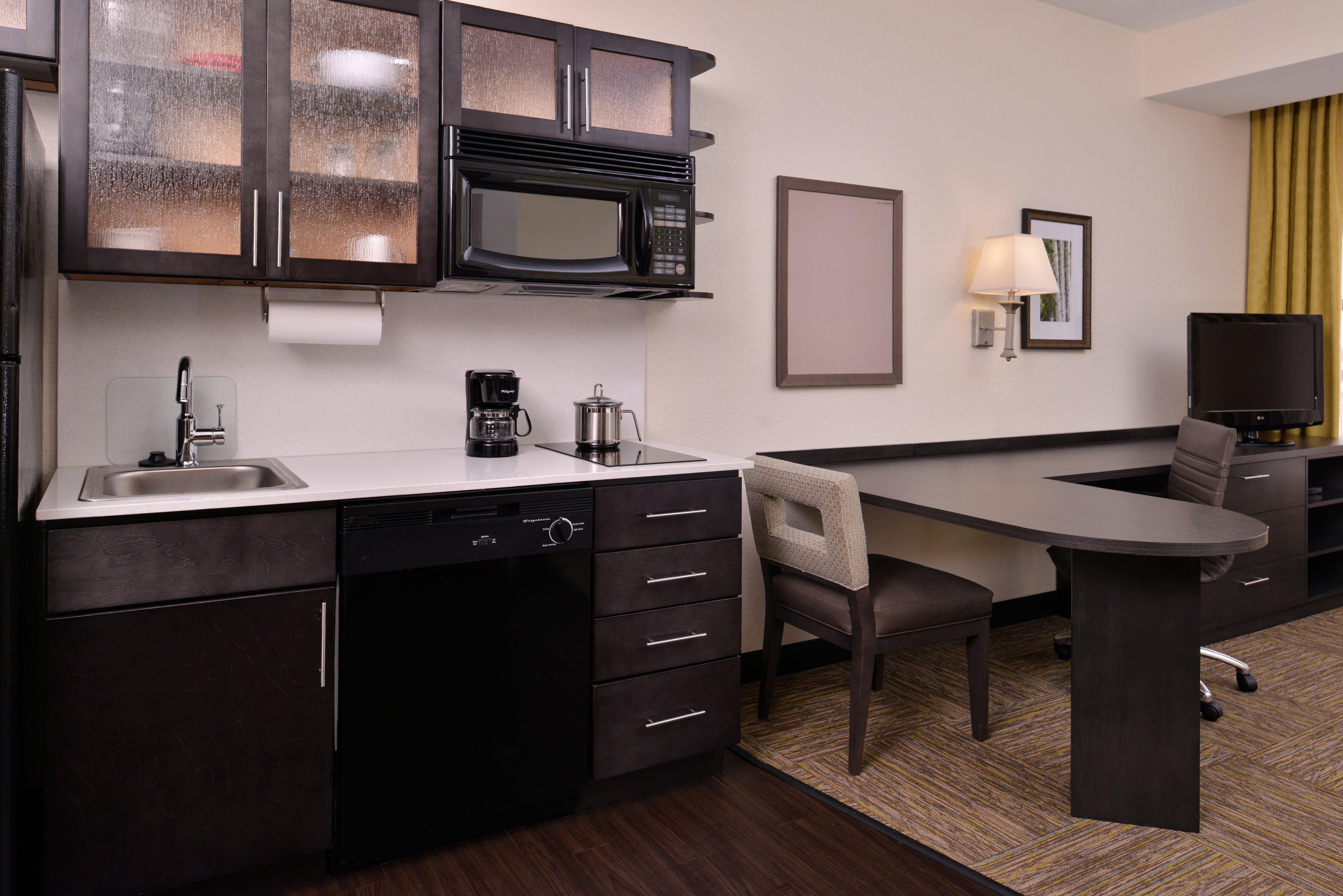 Candlewood Suites Terre Haute By Ihg Exteriör bild