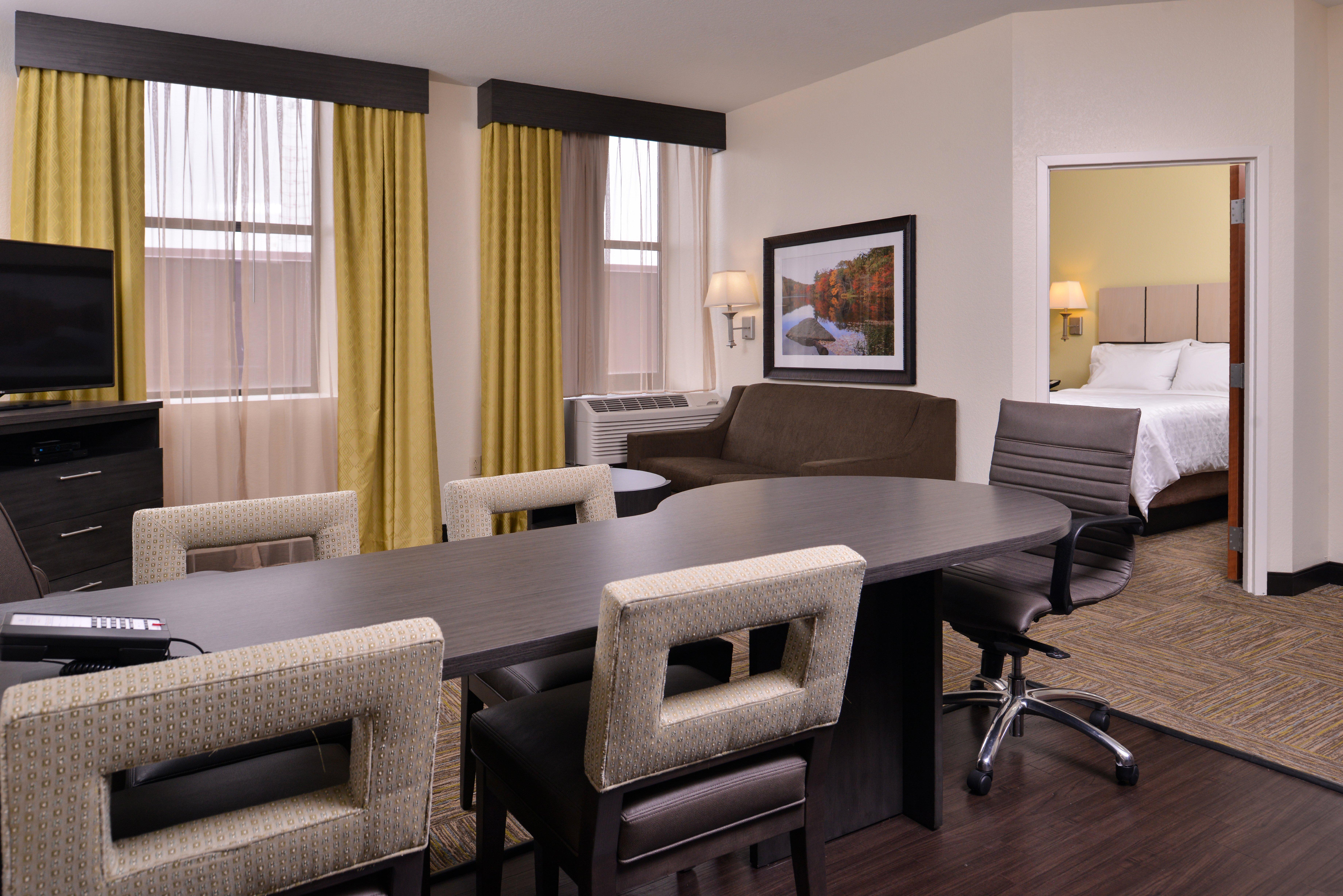 Candlewood Suites Terre Haute By Ihg Exteriör bild