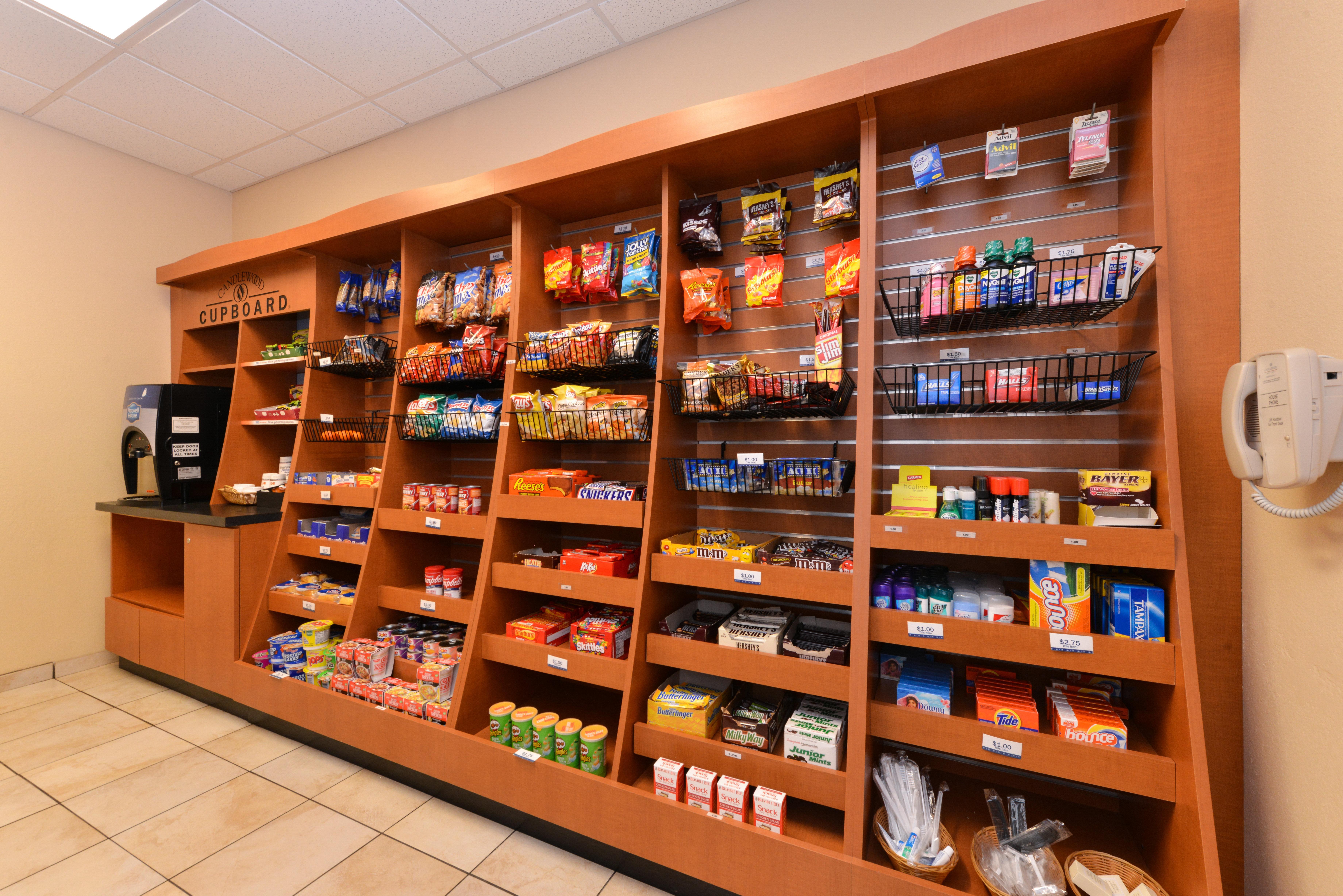 Candlewood Suites Terre Haute By Ihg Exteriör bild