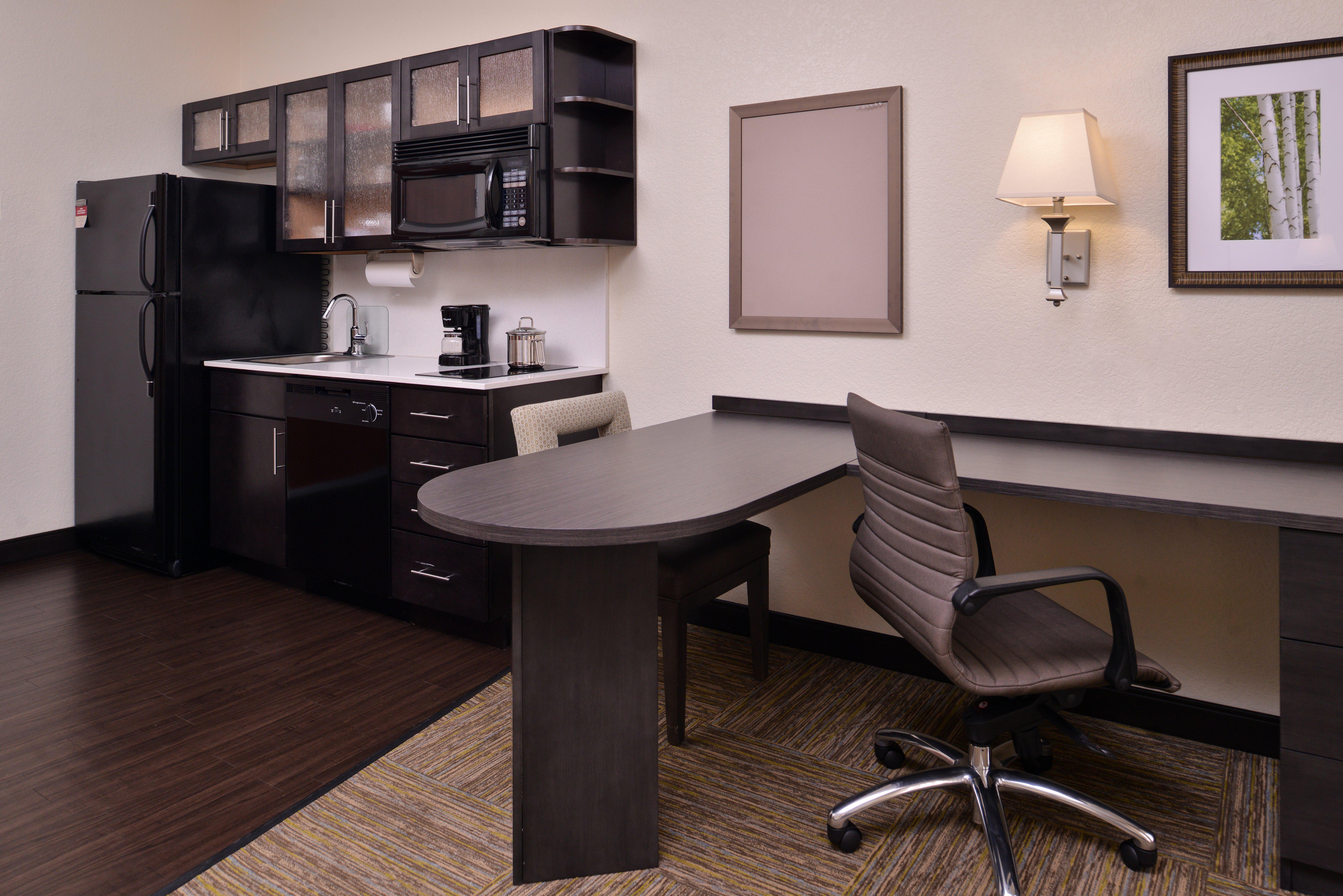 Candlewood Suites Terre Haute By Ihg Exteriör bild