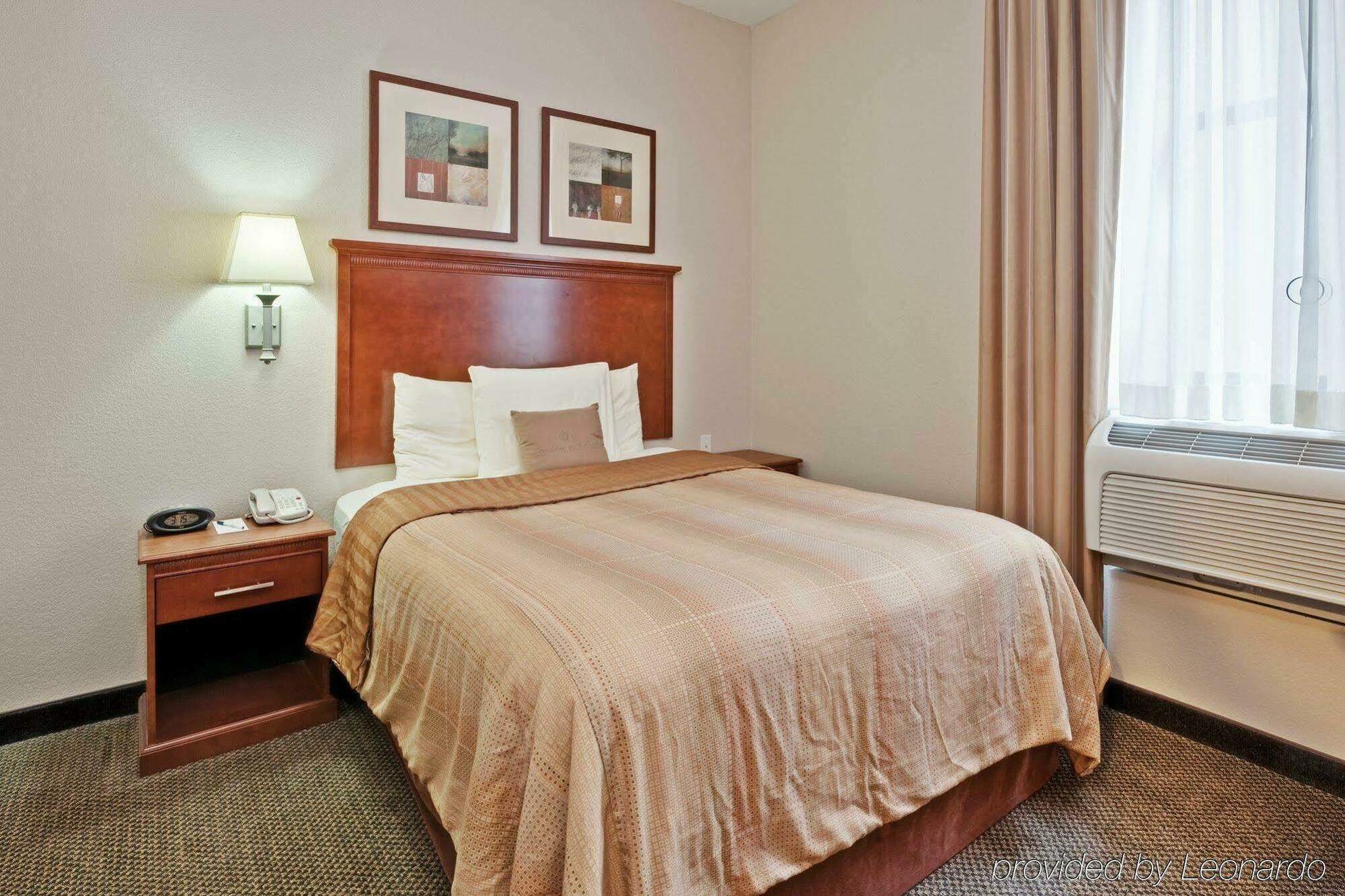 Candlewood Suites Terre Haute By Ihg Exteriör bild